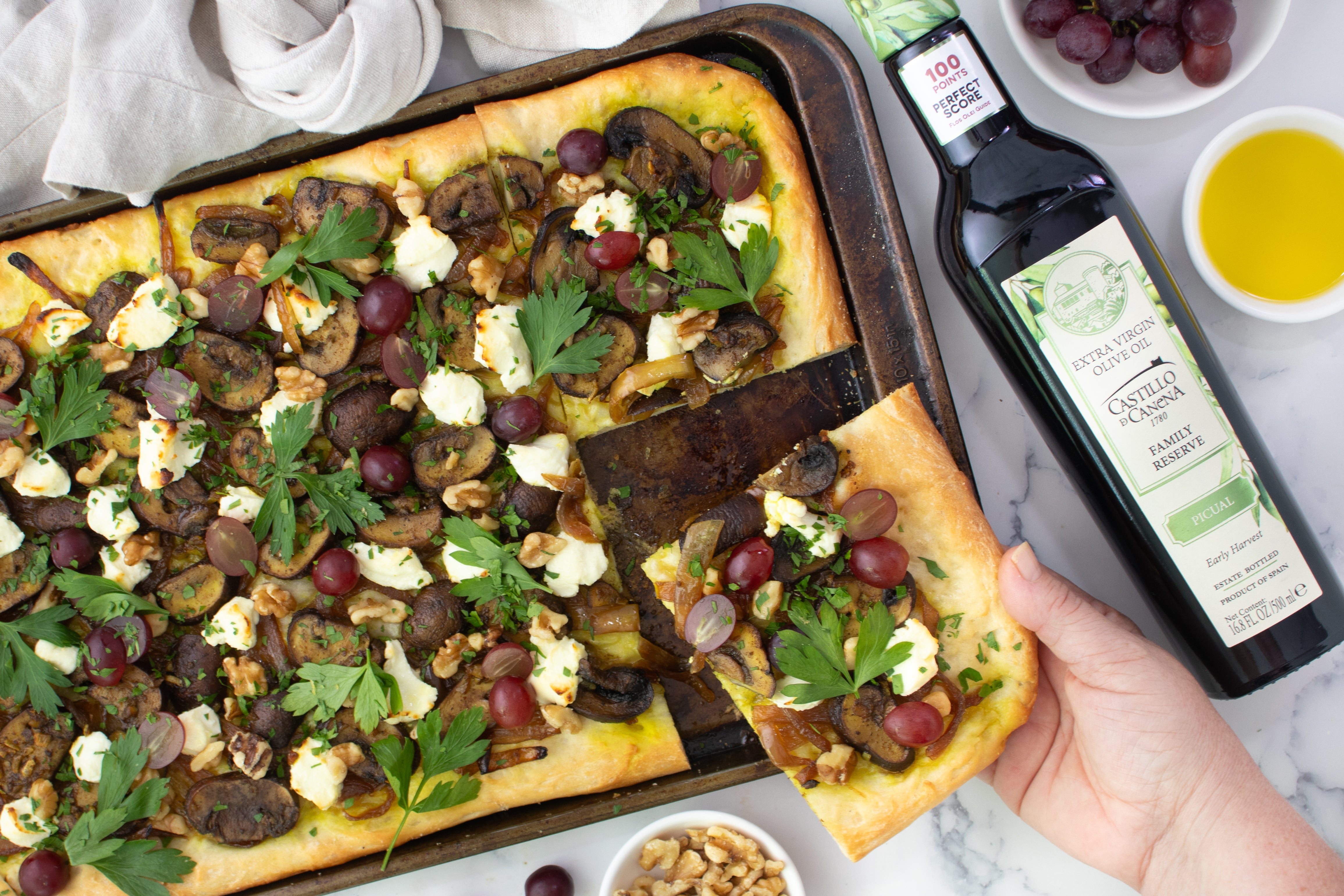 Curried Mushroom Flatbread with Caramelized Onions