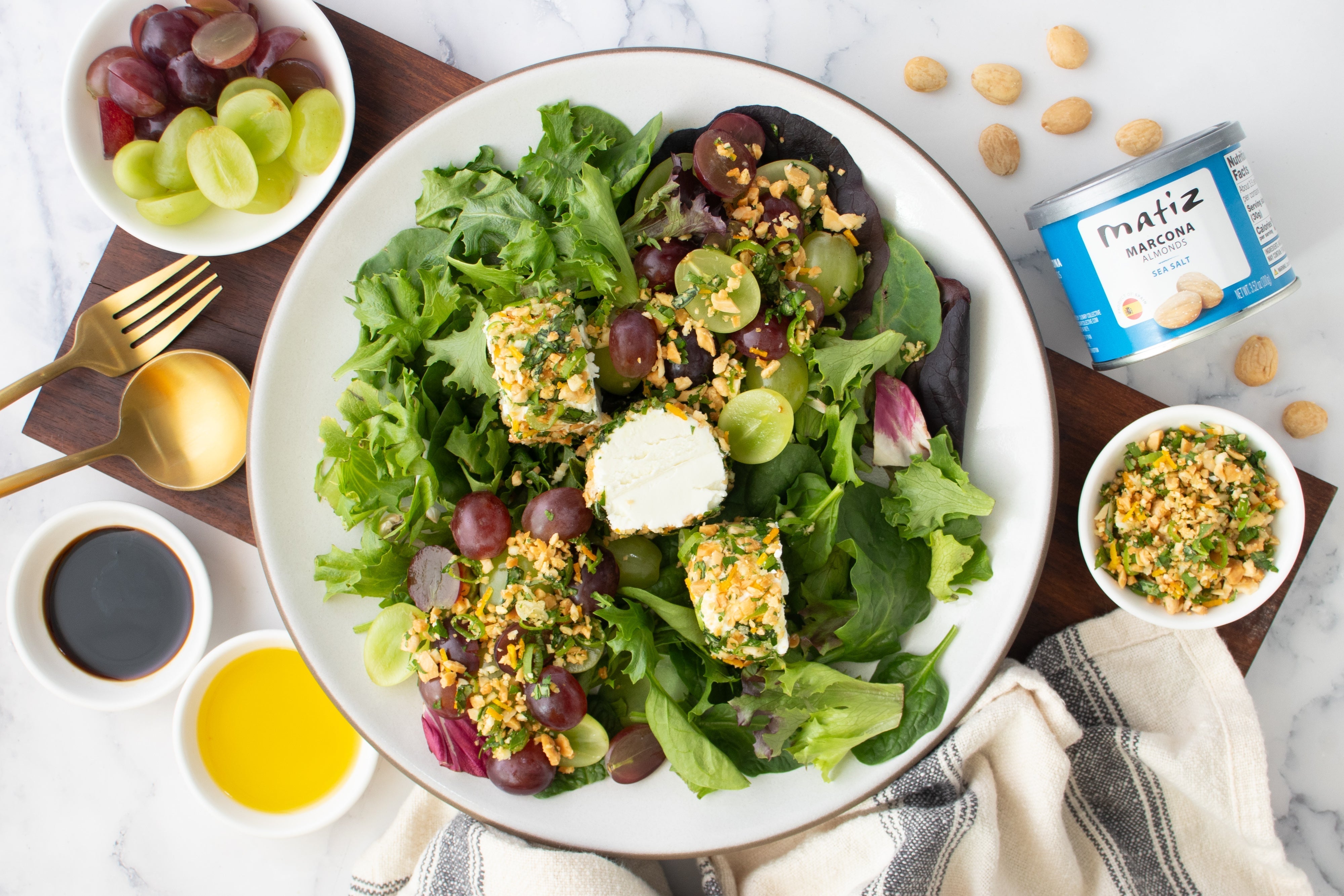 Mediterranean Almond & Herb Crunch Salad