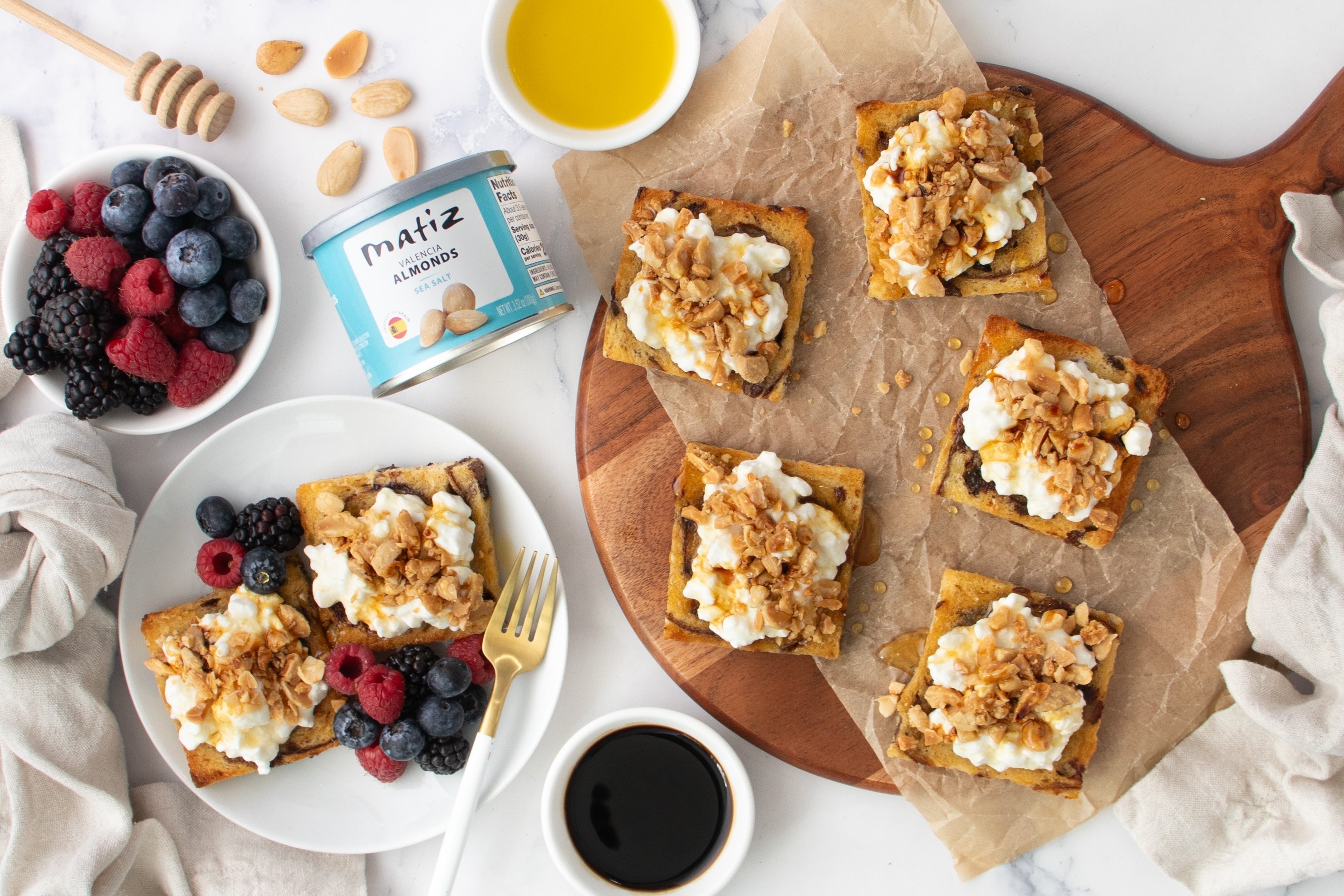 Easy Almond Honey Toasts for Entertaining